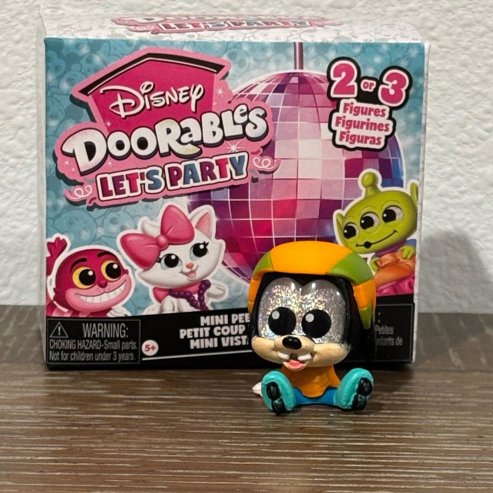 Disney Doorables Let’s Party series